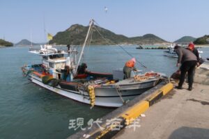 낚시배 팝니다,